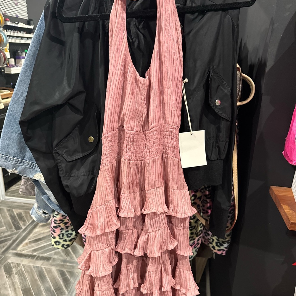 Elegant Pink Midi Dress